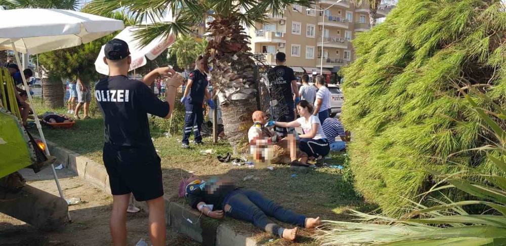 Antalya’da turistlerin safari faciası: 2 ölü, 15 yaralı
