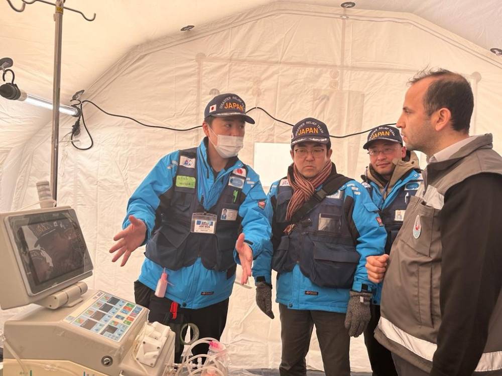 Japon doktorlar Gaziantep’e sahra hastanesi kurdu
